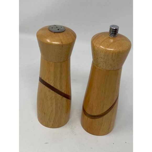 Mr. Dudley Wooden Pepper Mill and Salt Shaker - Picture 3 of 4
